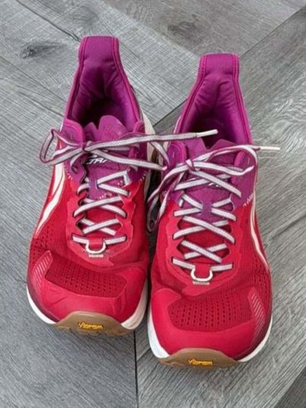 Altra Olympus 5 Women's Trail Running Shoes Red Pink Size US 9.5